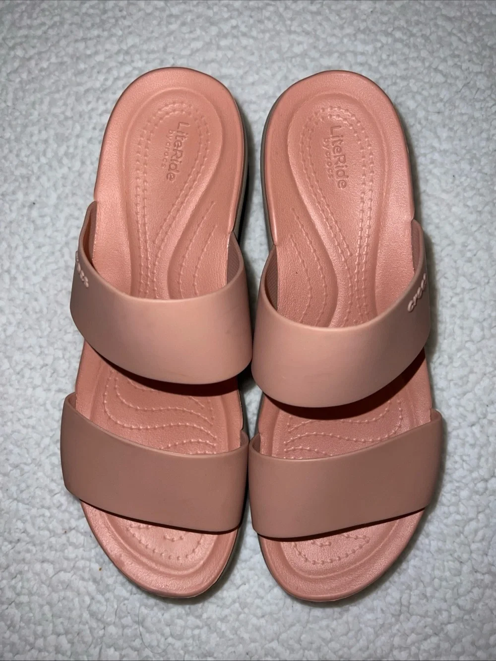 CROCS LiteRide Brooklyn Mid Wedge Slip On Sandals Womens 7 Pink - Picture 2 of 5